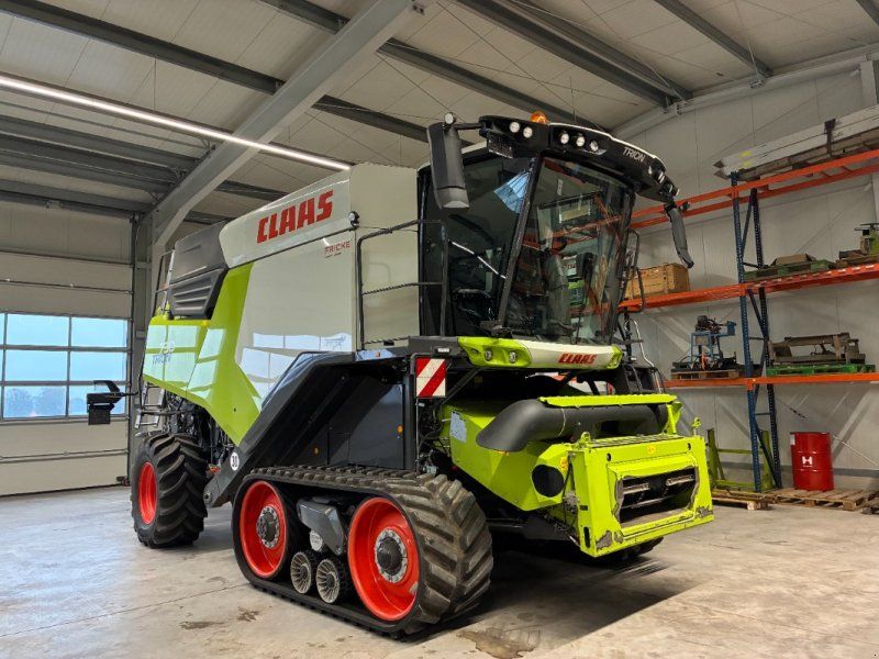 Claas Trion 730 TT