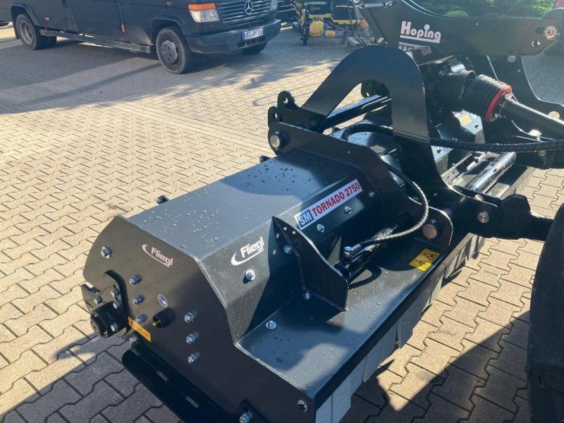 Fliegl Tornado 2750