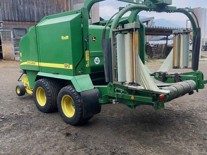 John Deere 678PB