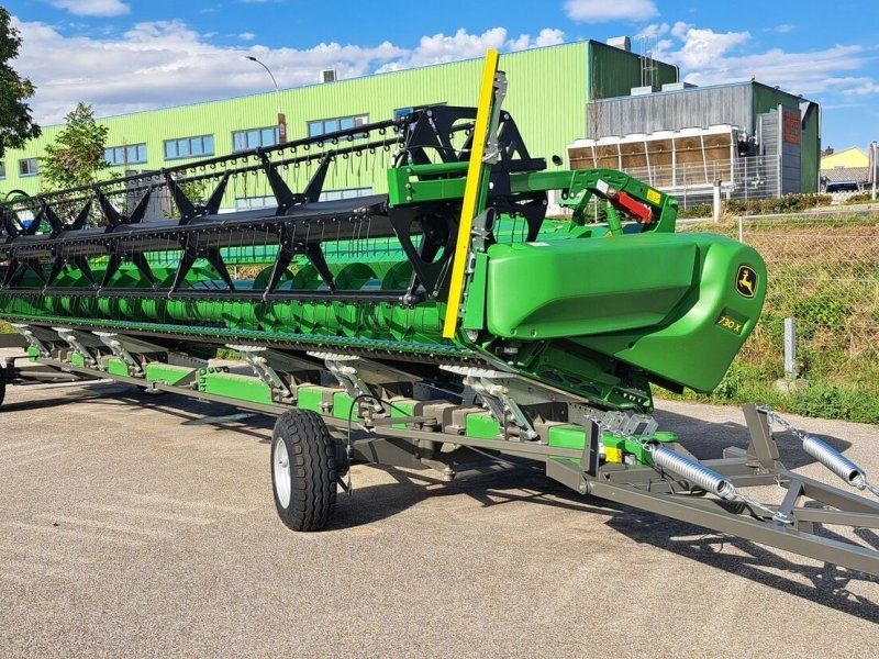 John Deere 730X