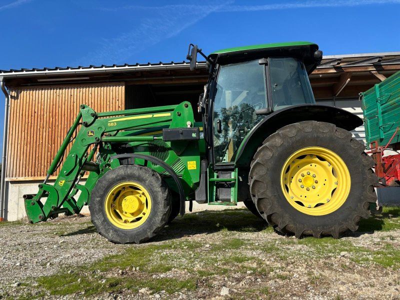 John Deere 5090 R