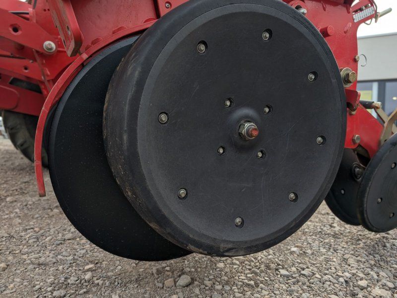 Kverneland Optima TF profi 8reihig, Mikrogranulatstreuer