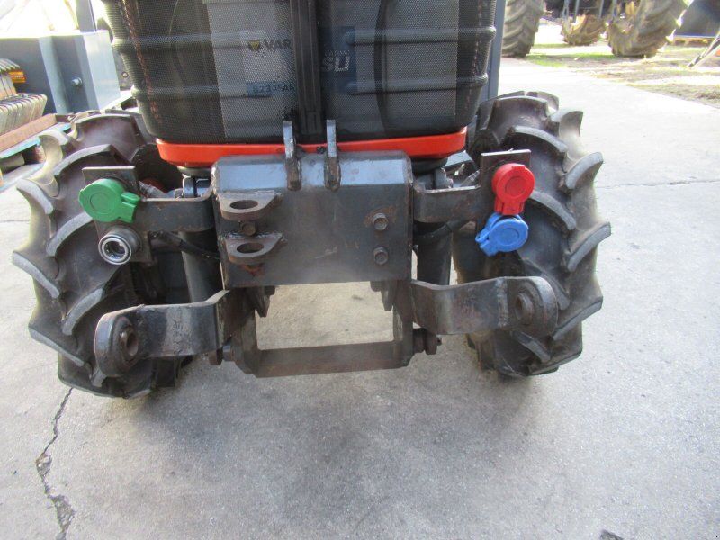 Kubota B2230 HDBS
