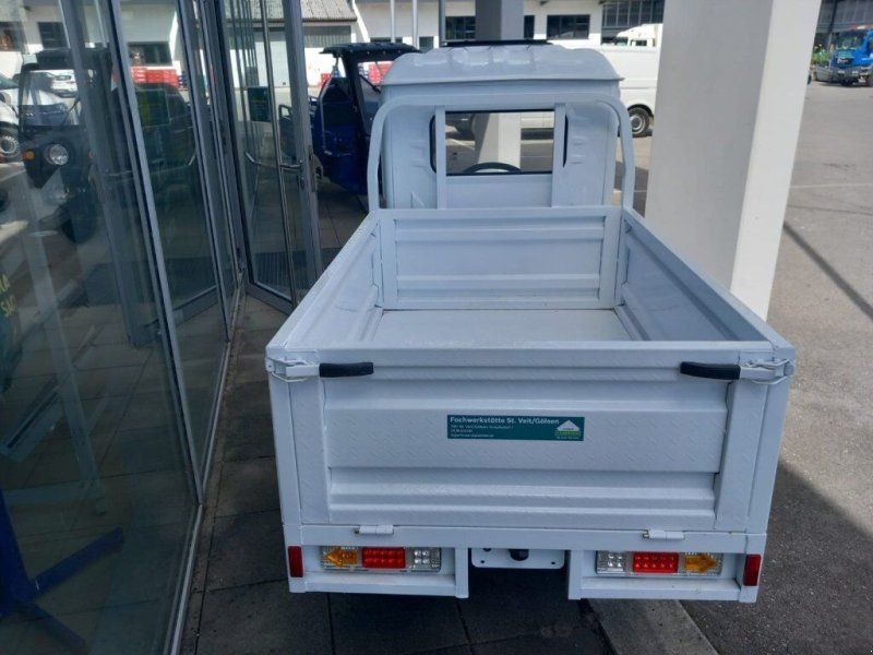LDR-Cabino mit geschlossener Kabine u. Lenkrad,
