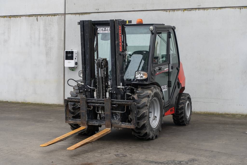 Manitou MC 25.4