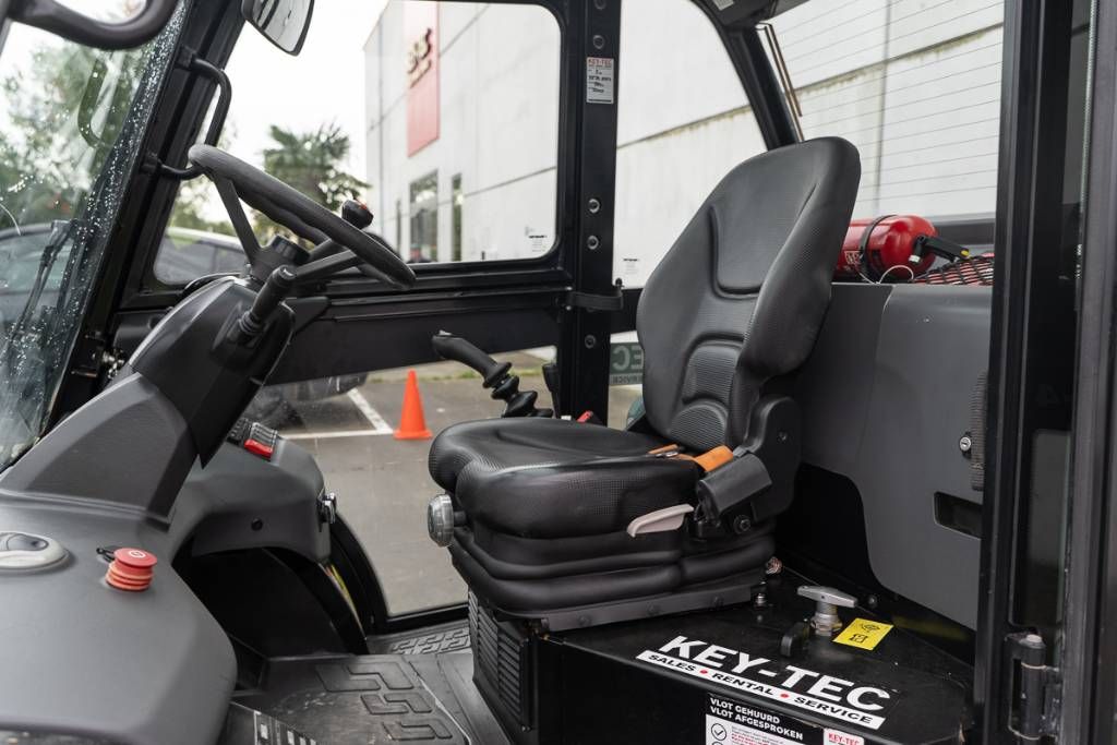 Manitou MC 25.4