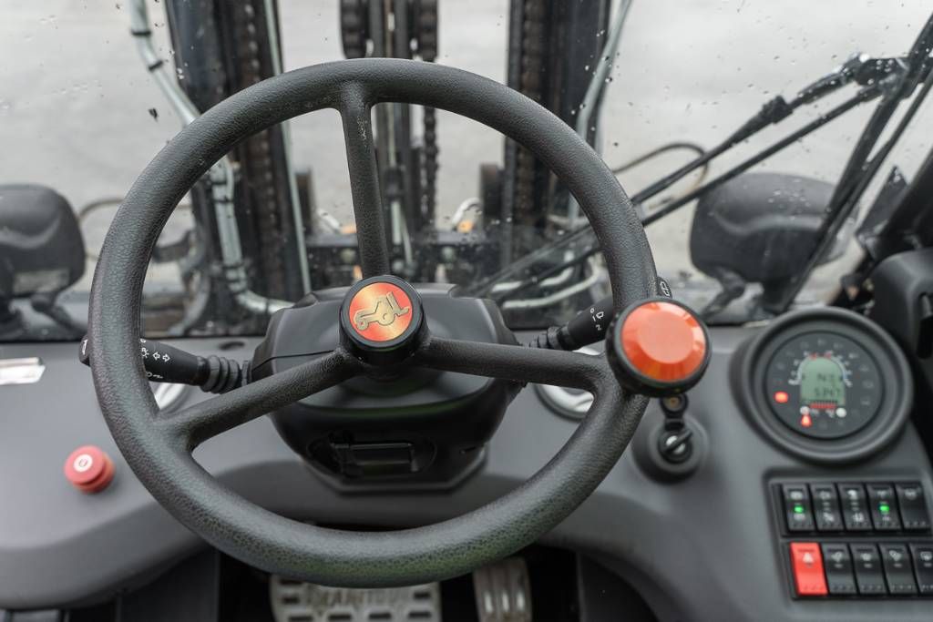 Manitou MC 25.4