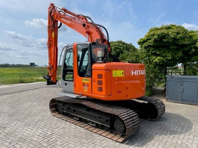 Hitachi ZX 135 US