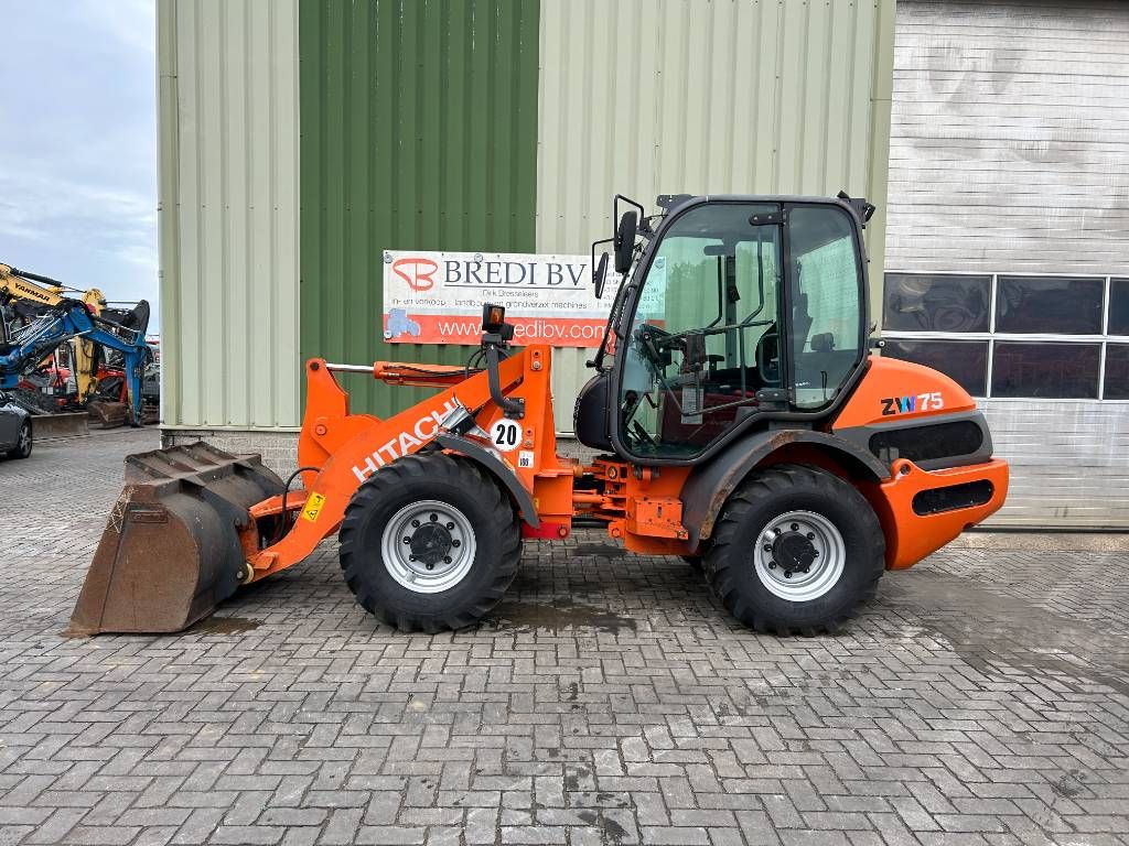 Hitachi ZW 75