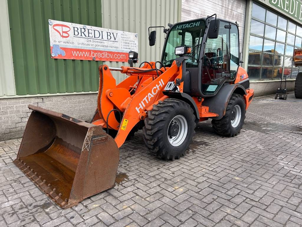 Hitachi ZW 75