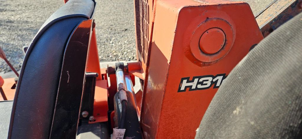 Ditch Witch RT 40 sleuven graafmachine