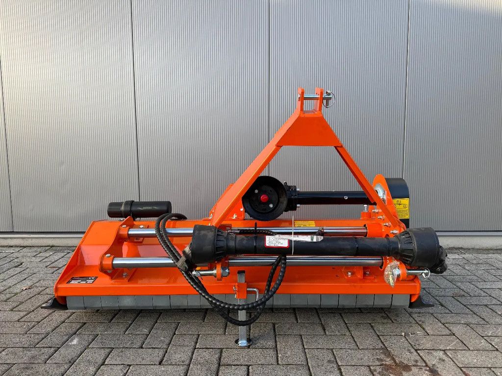 Verstekklepelmaaier Mateng
