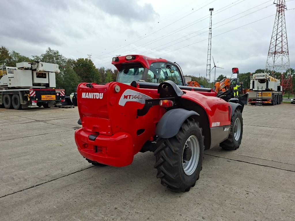 Manitou MT 1440 (100HP + Sideshift + A/C)