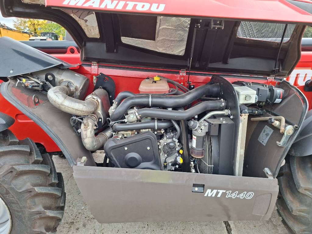 Manitou MT 1440 (100HP + Sideshift + A/C)