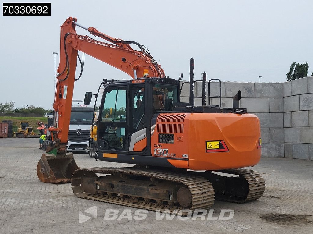 Hitachi ZX130 LCN -7 2 Buckets