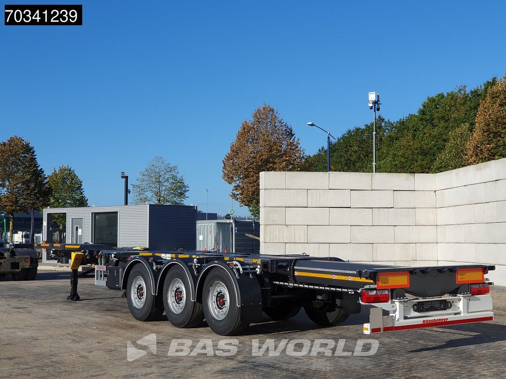 Kässbohrer XS 3 axles NEW Multi 45'ft Lift Axle SAF