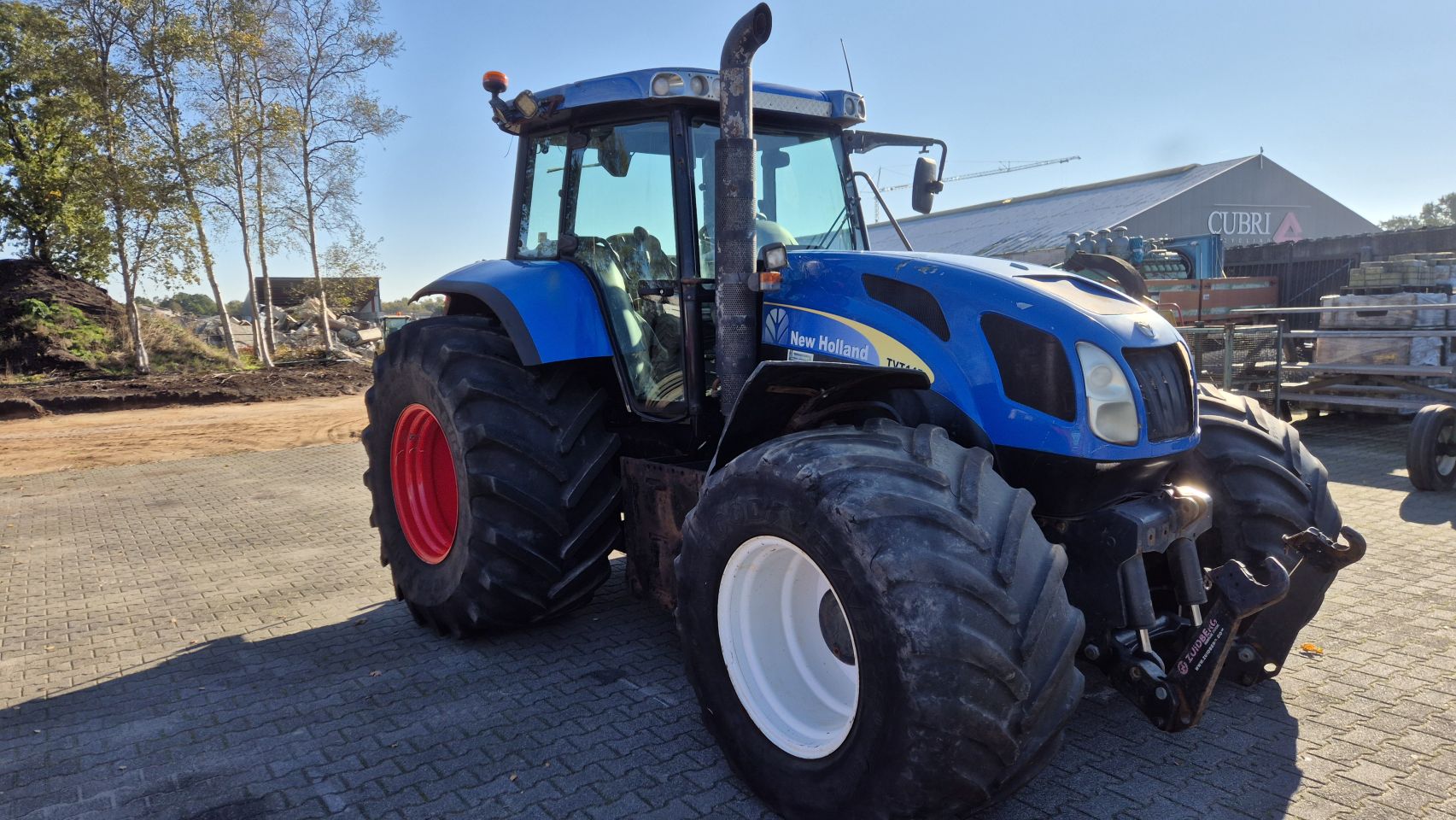 New Holland TVT 145 motor defect