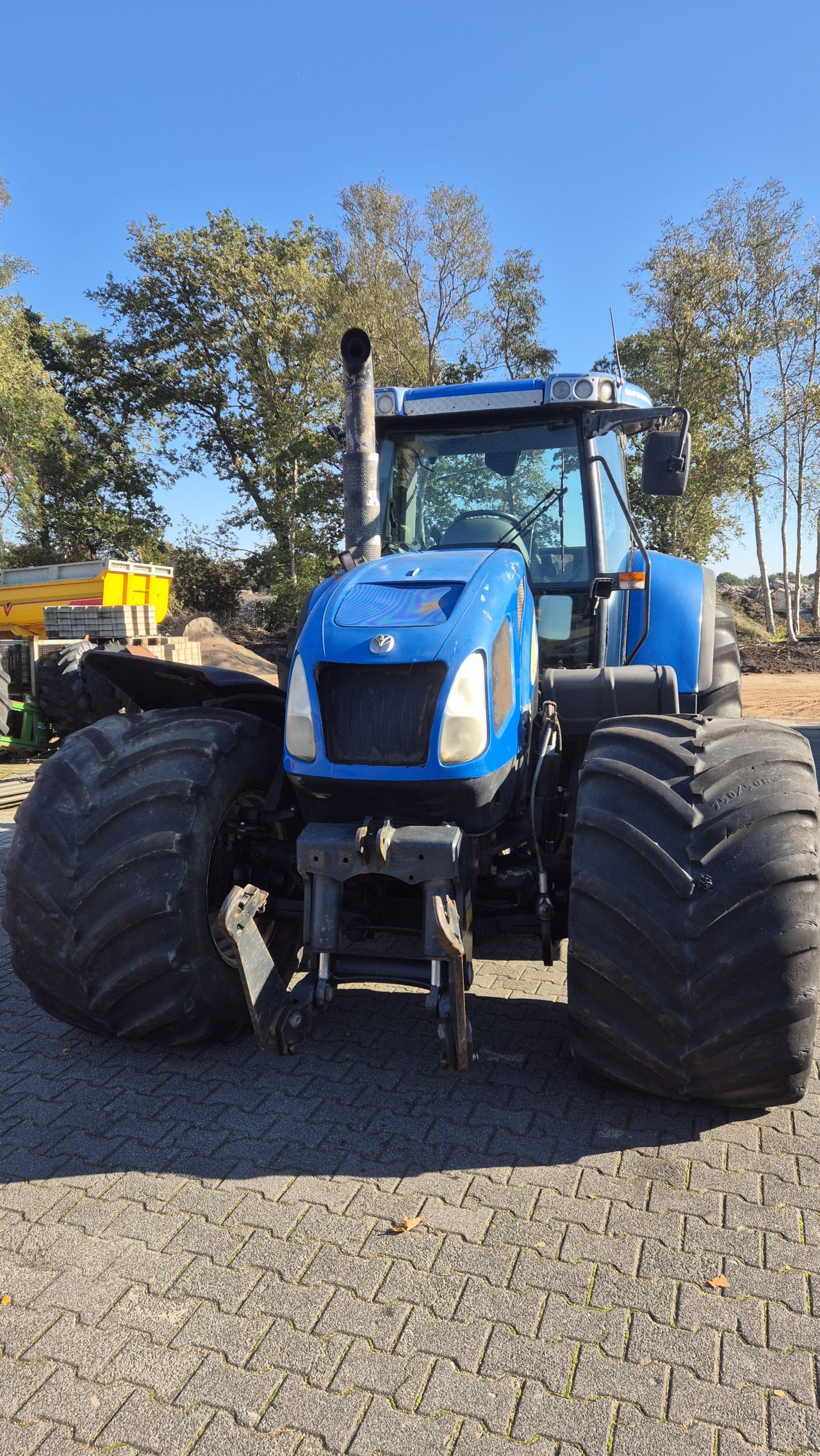 New Holland TVT 145 motor defect