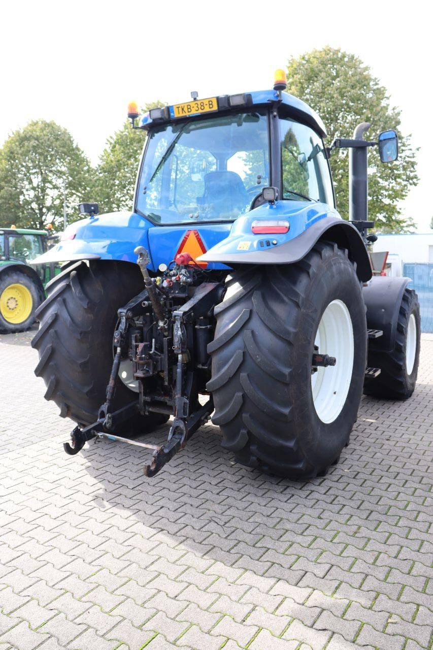 Tractor New Holland T8020 Diesel 275hp 2008