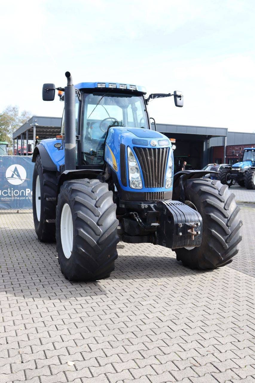 Tractor New Holland T8020 Diesel 275hp 2008