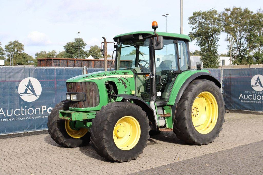 Tractor John Deere 6320 Diesel 102hp 2004