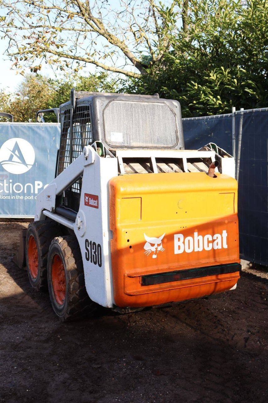 Skid steer loader Bobcat S130 Diesel