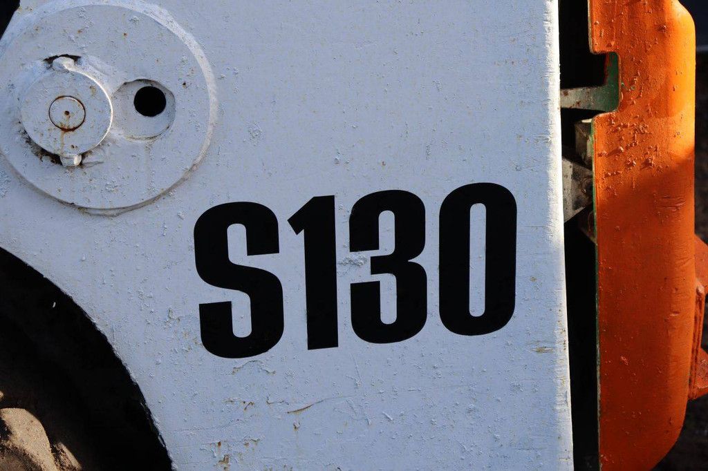 Skid steer loader Bobcat S130 Diesel