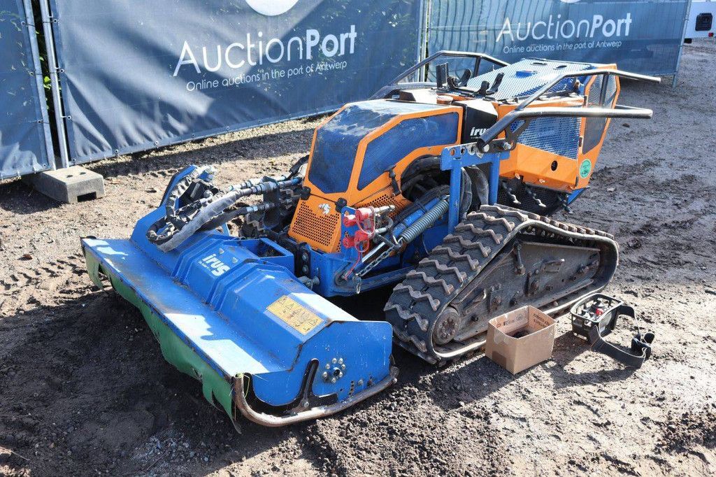 Rasenmäher Irus Deltrak 2.5 Diesel 27,5 kW 2015