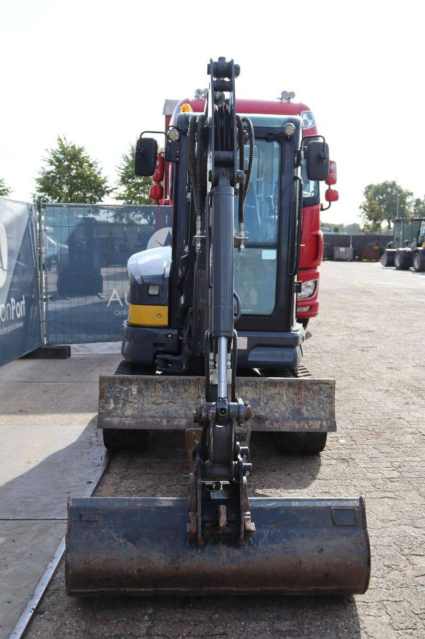 Raupenbagger Eurotrac HE26SR Diesel 14,6 kW 2024