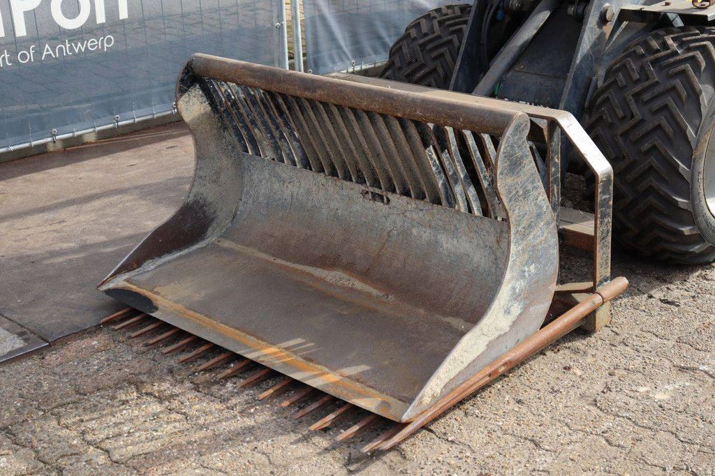 Articulated loader Sherpa 300 Diesel 24kW 2013