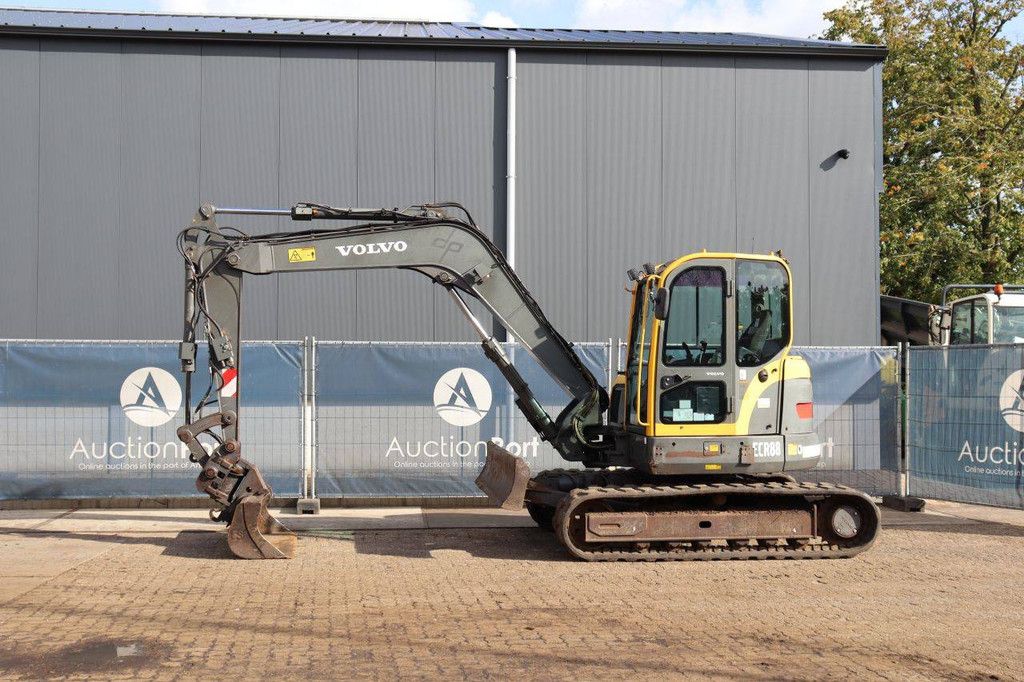 Volvo ECR88 Diesel 42kW 2005 crawler excavator with tilting attachment