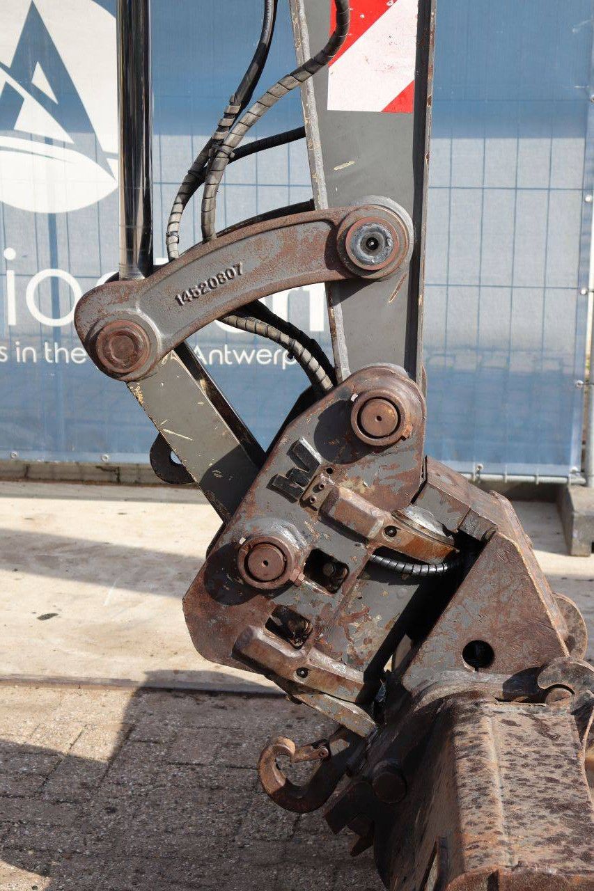 Volvo ECR88 Diesel 42kW 2005 crawler excavator with tilting attachment