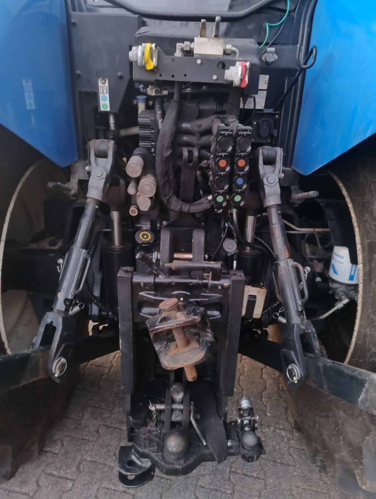 New Holland T7 210