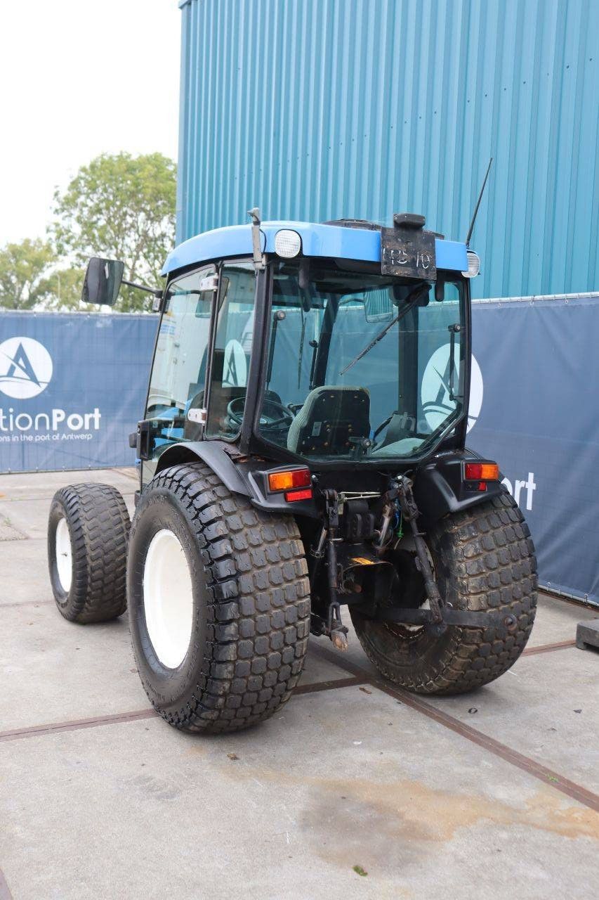 Traktor New Holland T3030 Diesel 48 PS 2007