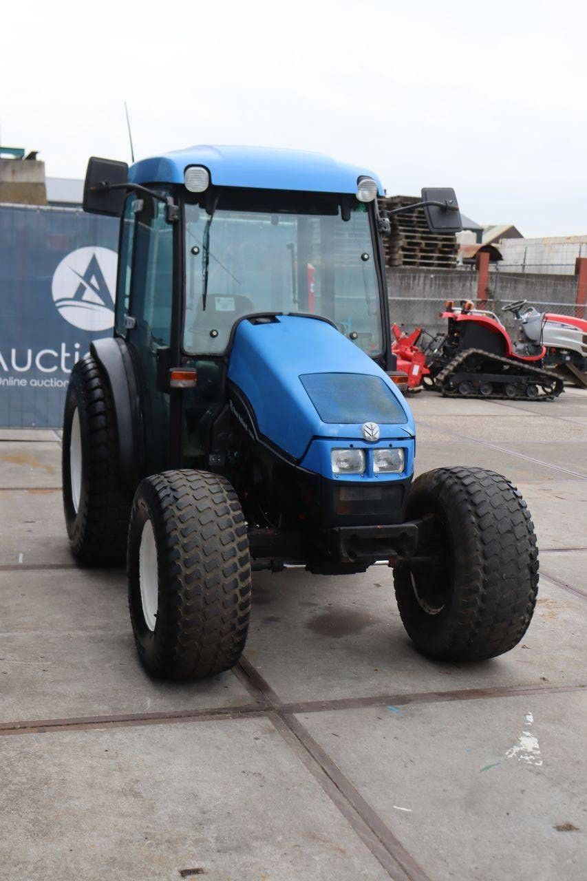 Traktor New Holland T3030 Diesel 48 PS 2007