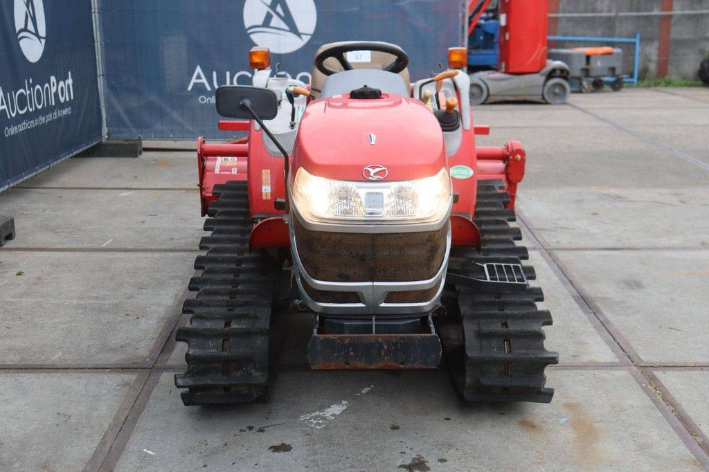 Crawler tractor Yanmar CT118 Diesel 18hp with cultivator