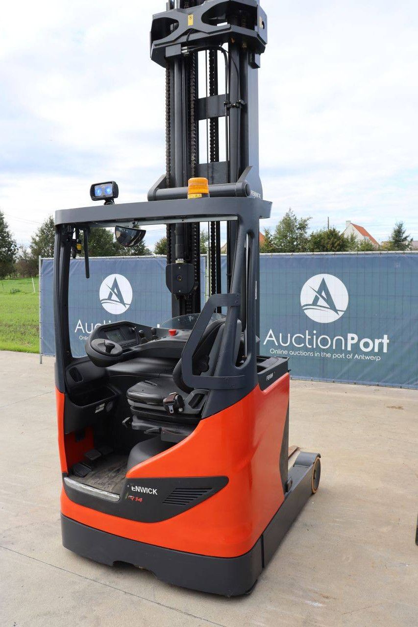 Fenwick-Linde R14HD-01 Electric Reach Truck 1400kg 9.0m 2017