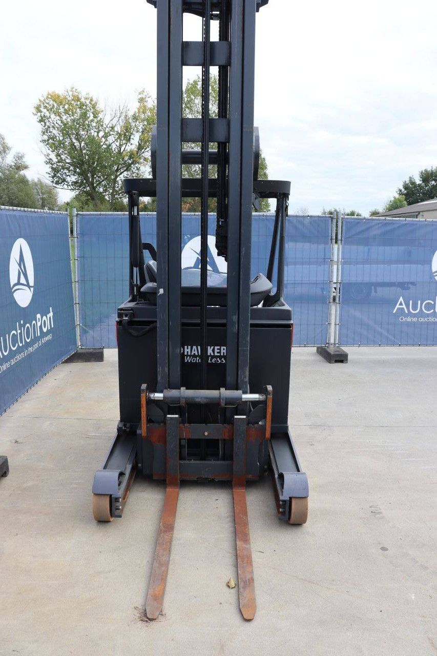 Fenwick-Linde R14HD-01 Electric Reach Truck 1400kg 9.0m 2017