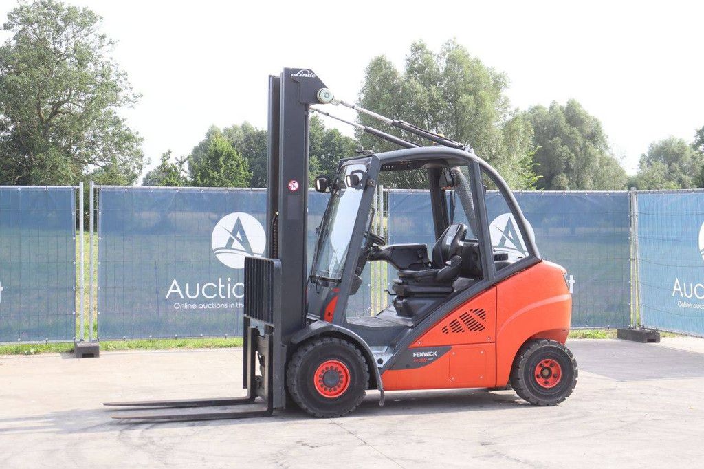 Heftruck Fenwick-Linde H30D-02 Diesel 3000kg 6.45m 2013
