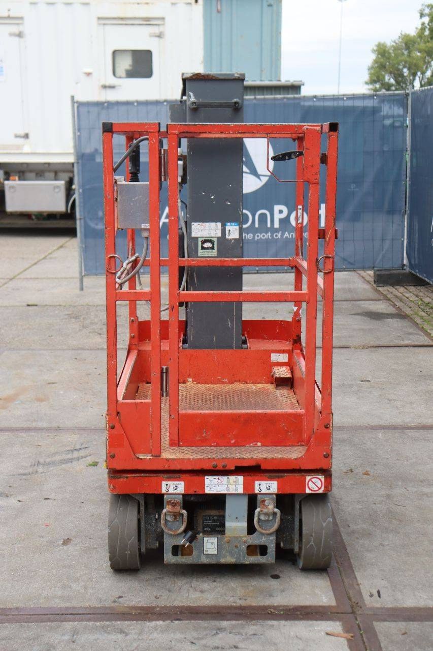 Skyjack SJ12 Electric Mast Lift 227kg 5.6m 2013