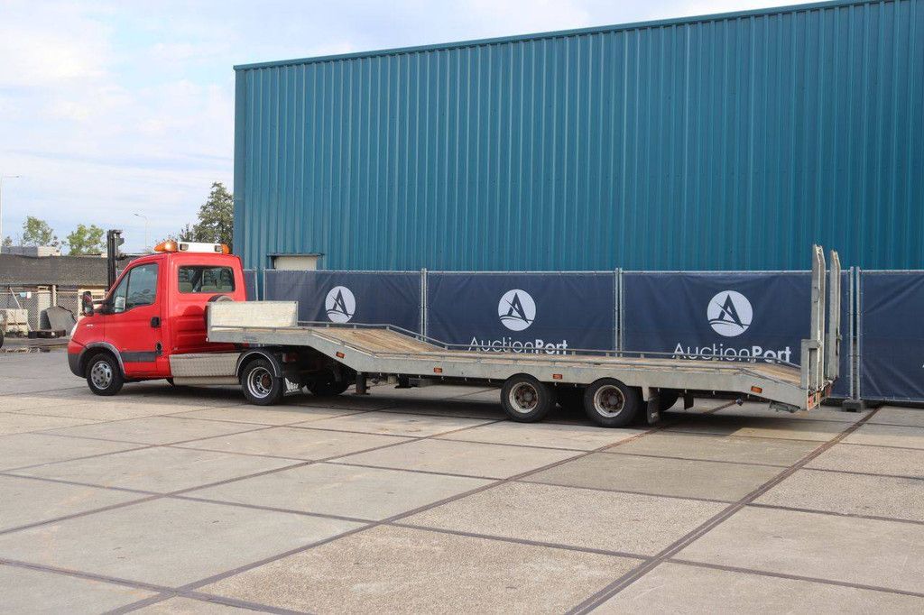 Van Car Transporter Iveco 35C18 Diesel 176hp 2008 With Semi-trailer Veldhuizen