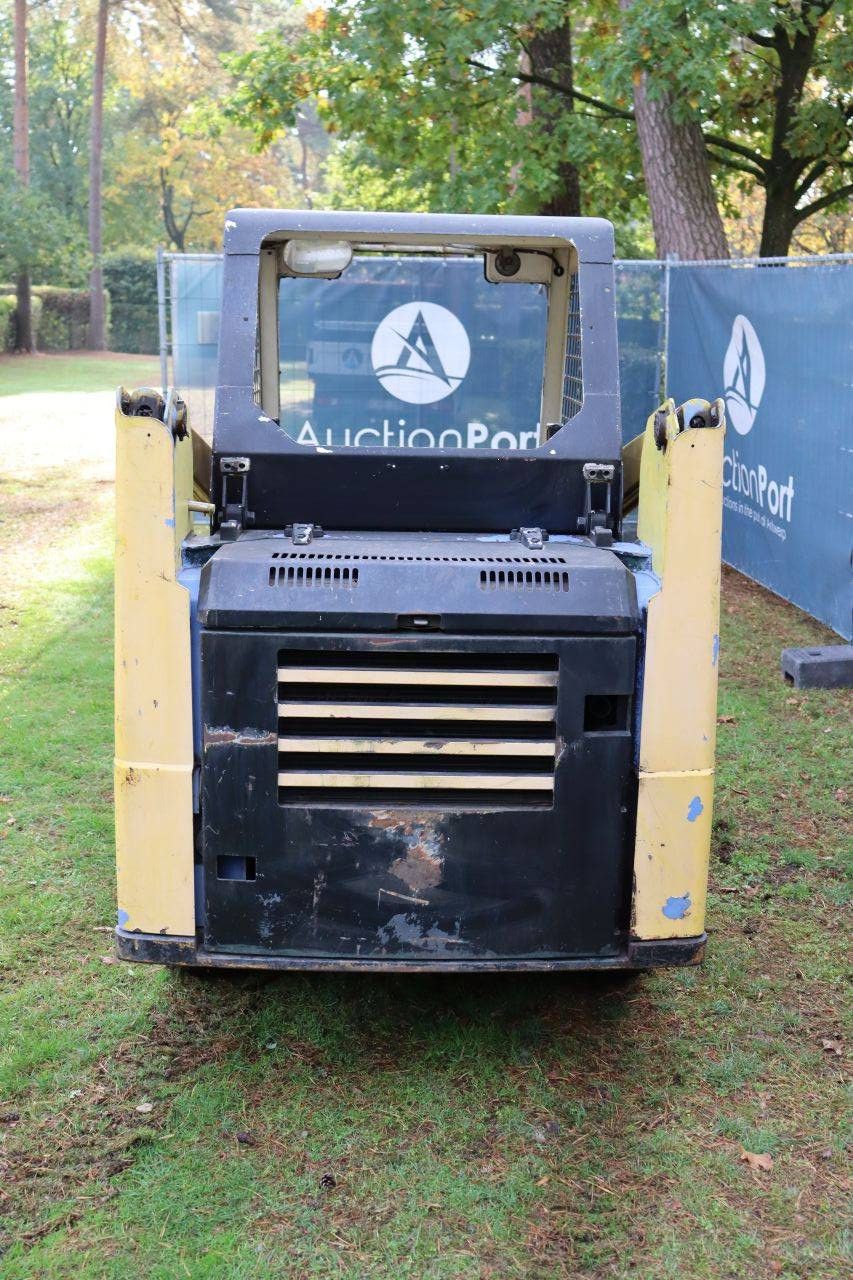 Skid steer loader TCM SSL 605 Diesel 18.4kW (Margin)