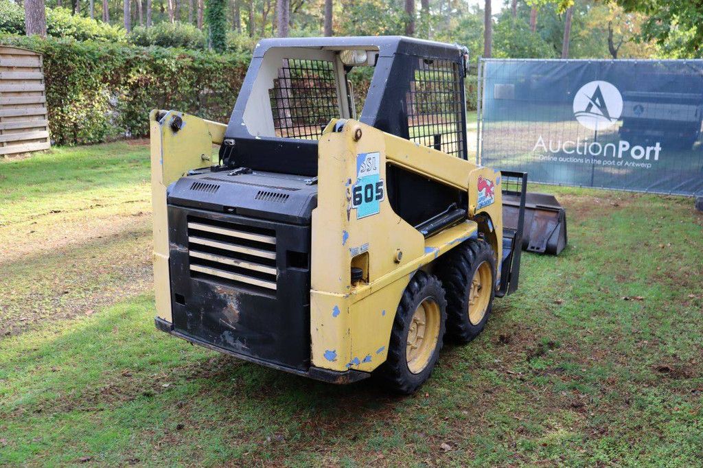 Skid steer loader TCM SSL 605 Diesel 18.4kW (Margin)