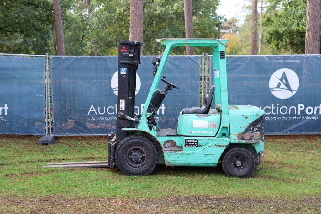 Gabelstapler Mitsubishi FD25K Diesel 2500kg 3,3m 2000 (Marge)