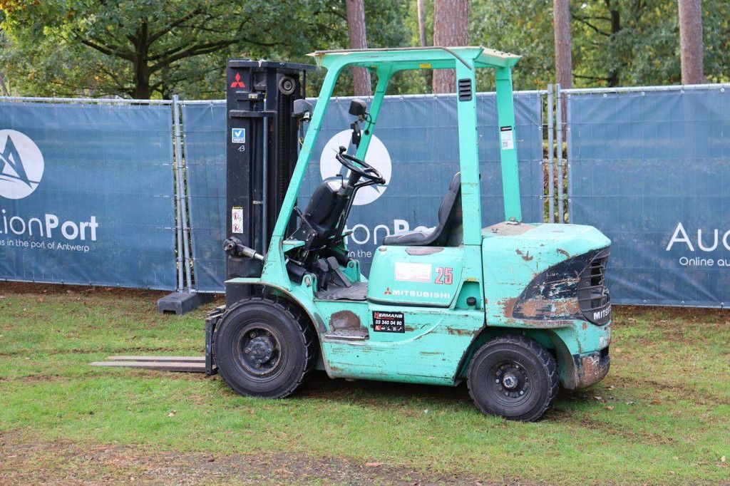 Gabelstapler Mitsubishi FD25K Diesel 2500kg 3,3m 2000 (Marge)