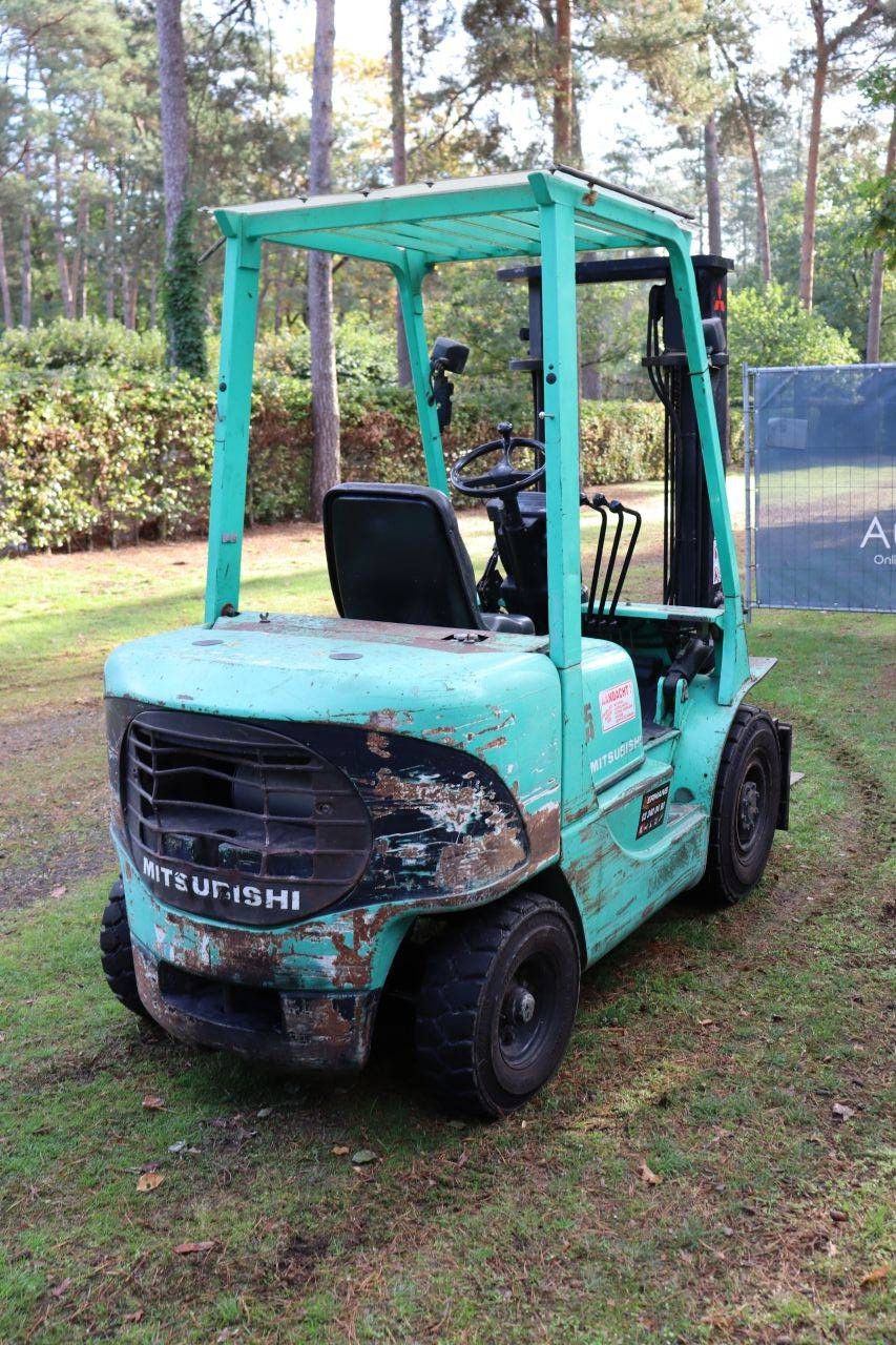 Gabelstapler Mitsubishi FD25K Diesel 2500kg 3,3m 2000 (Marge)