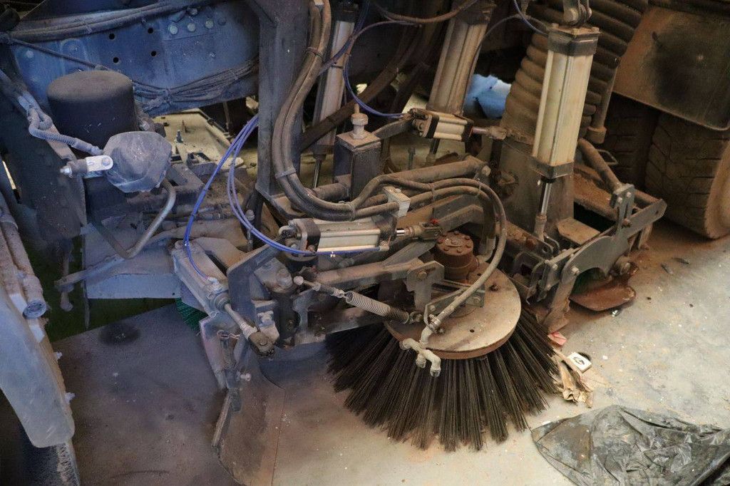 Kehrmaschine Volvo FL6 E17.0 Diesel 250 PS 2006