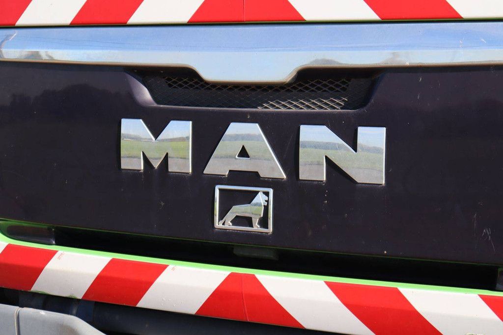 Hooklift system Truck MAN TGS 35.440 Diesel 440hp 2010