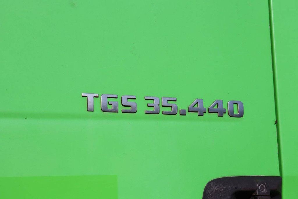 Hooklift system Truck MAN TGS 35.440 Diesel 440hp 2010