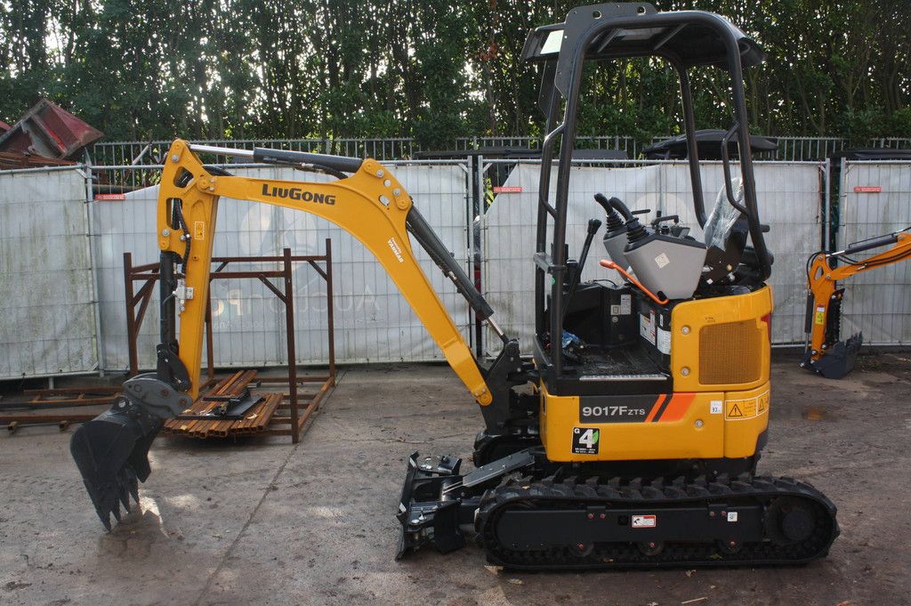 Mini excavator LiuGong 9017F ZTS Diesel 11.8kW 2026